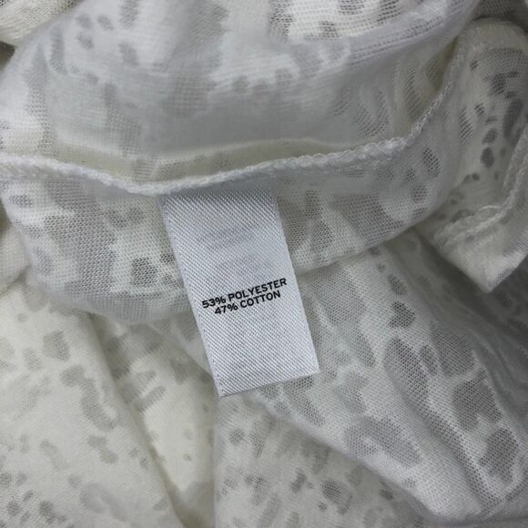 Trouve White Tank Top - Picture 6 of 6